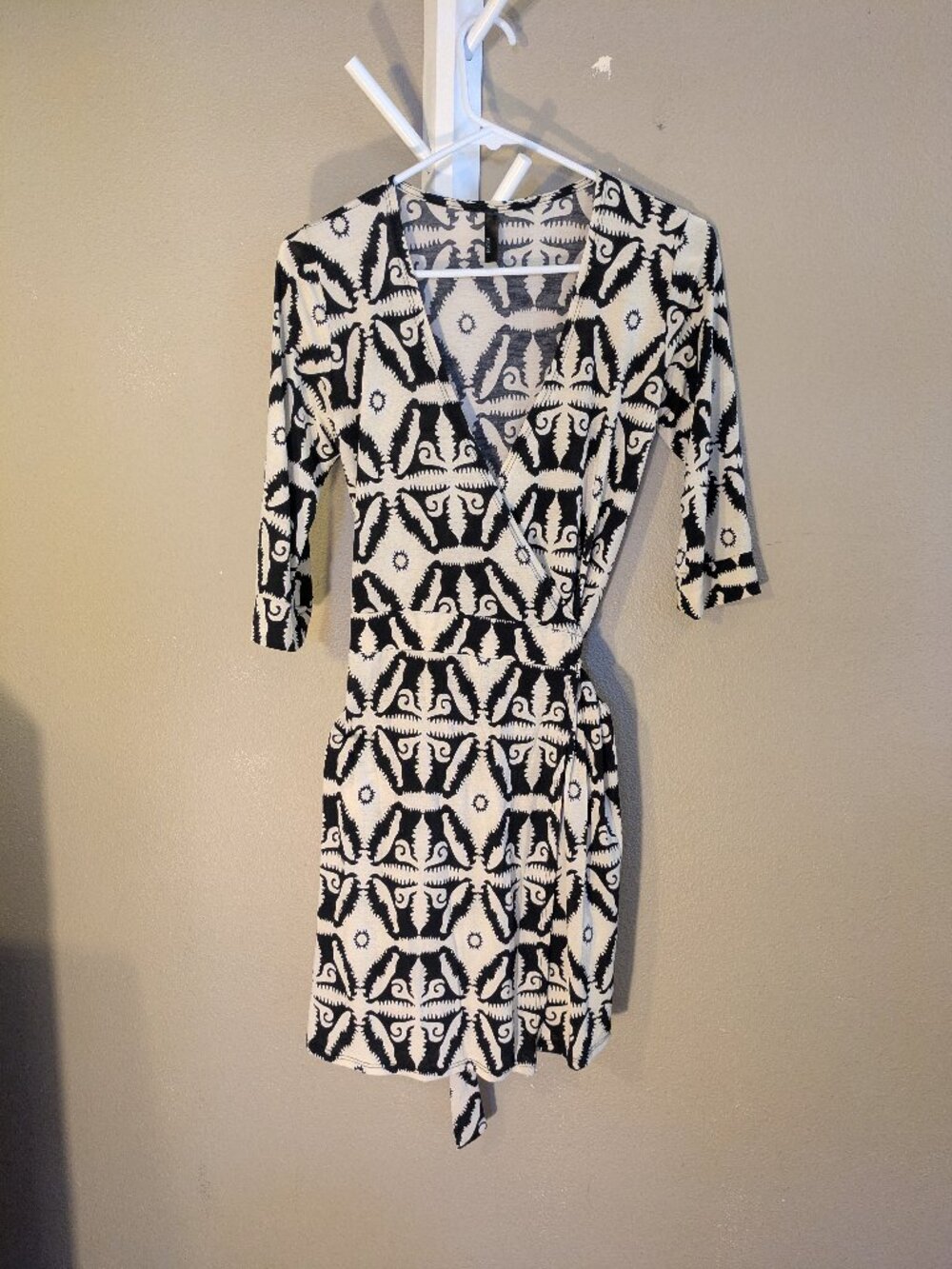 Black and White 3/4 sleeve wrap dress